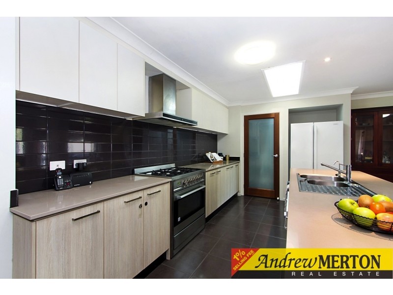 32 Brunswick Cct, Ropes Crossing NSW 2760