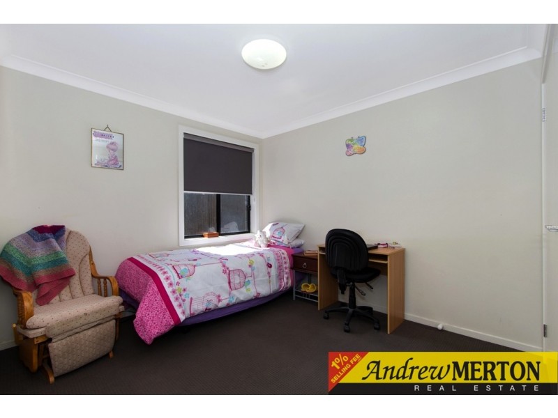 32 Brunswick Cct, Ropes Crossing NSW 2760