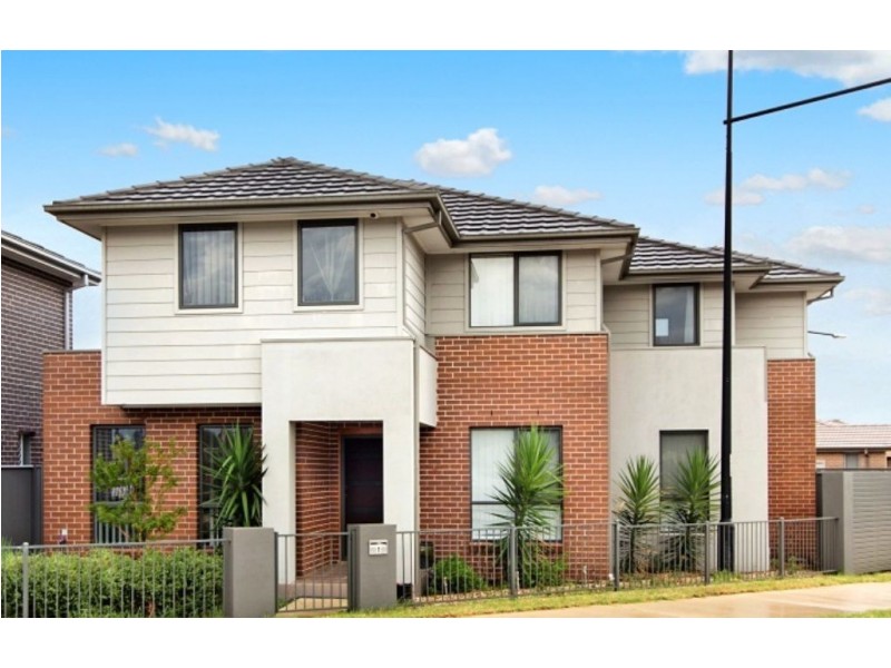 1 Bartlett Street, Ropes Crossing NSW 2760