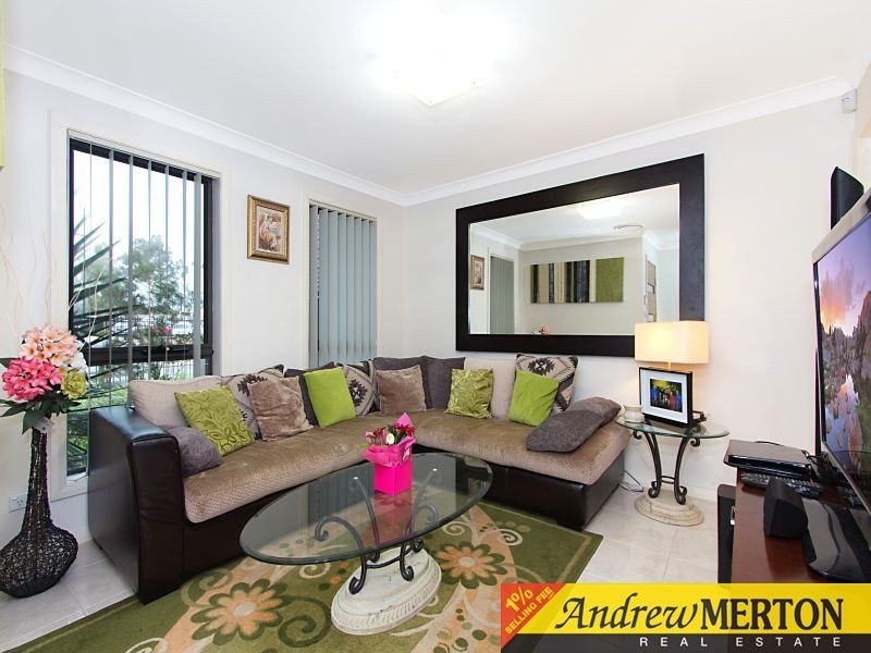 1 Bartlett Street, Ropes Crossing NSW 2760