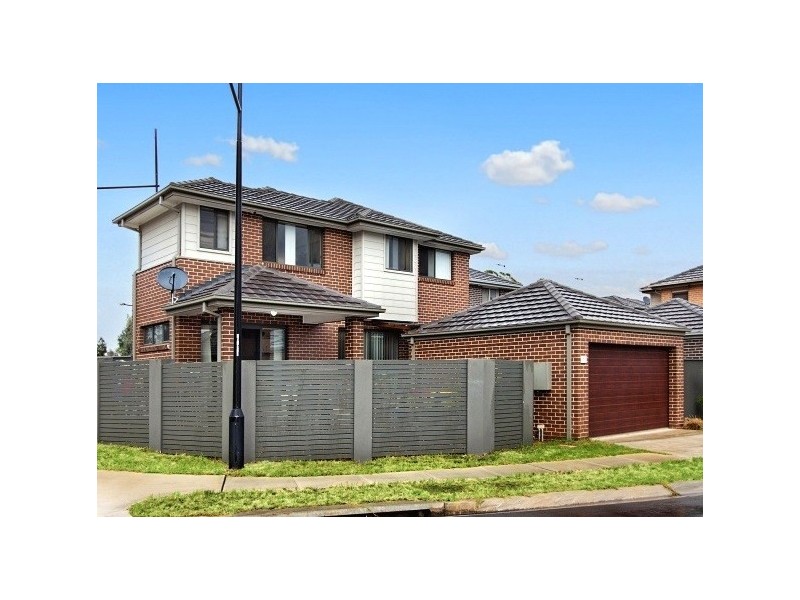 1 Bartlett Street, Ropes Crossing NSW 2760