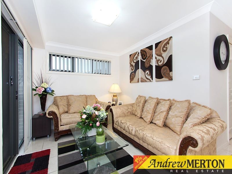 1 Bartlett Street, Ropes Crossing NSW 2760