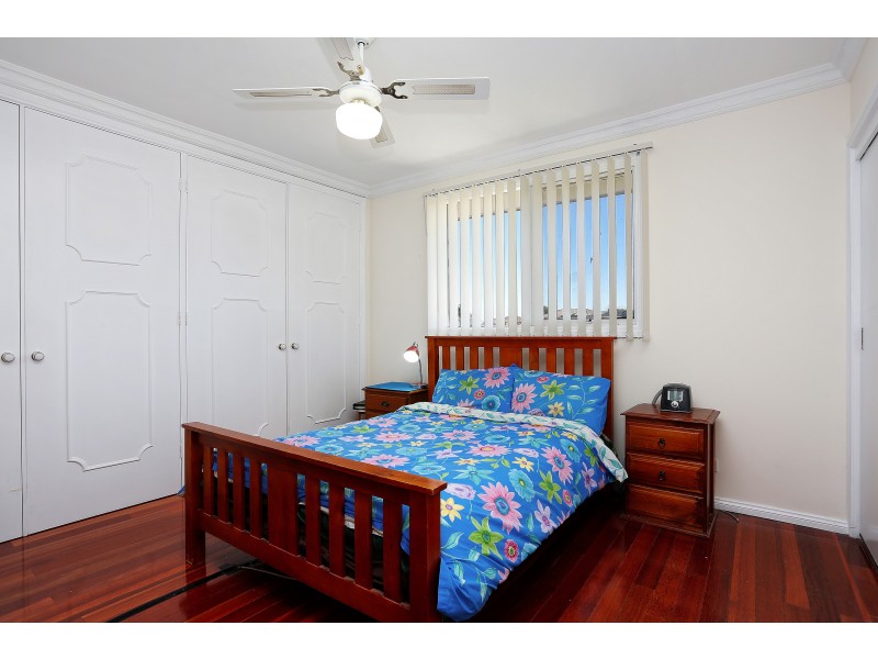 48 Topaz Cres, Seven Hills NSW 2147