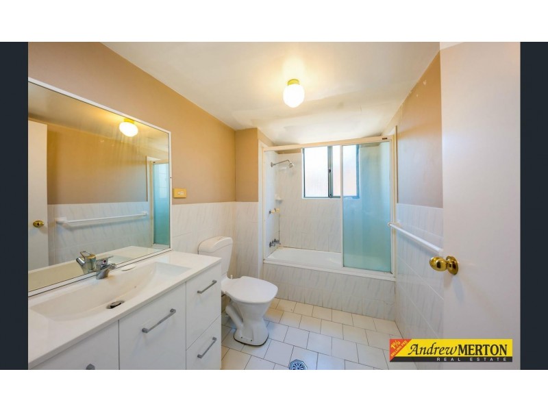 2/37 Hythe St, Mount Druitt NSW 2770