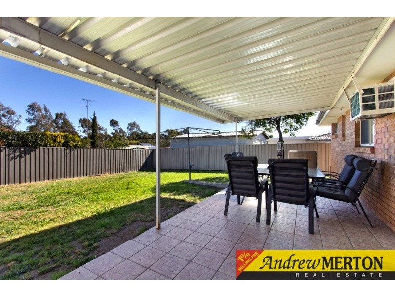 6 Lamming Pl, St Marys NSW 2760