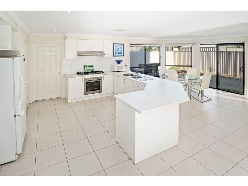 13 Whitewood Cres, Kellyville Ridge NSW 2155