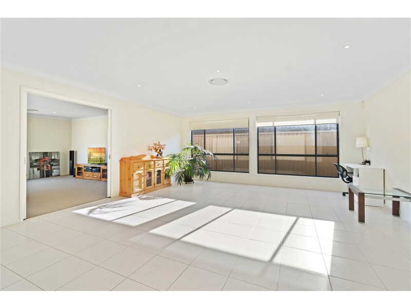 13 Whitewood Cres, Kellyville Ridge NSW 2155