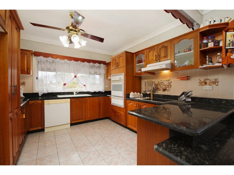 52 Budapest St, Rooty Hill NSW 2766