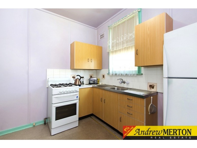 3 Benjamin Rd, Mount Pritchard NSW 2170