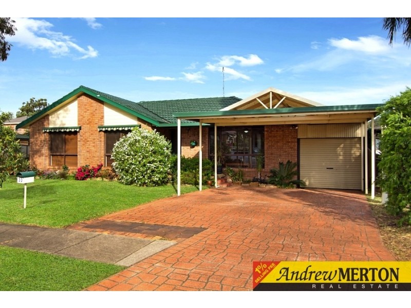 33 Bombala Cres, Quakers Hill NSW 2763