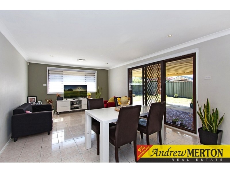 7 Calida Cres, Hassall Grove NSW 2761