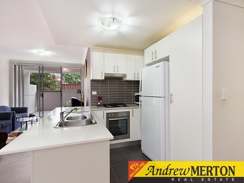 8/26 Clifton St, Blacktown NSW 2148