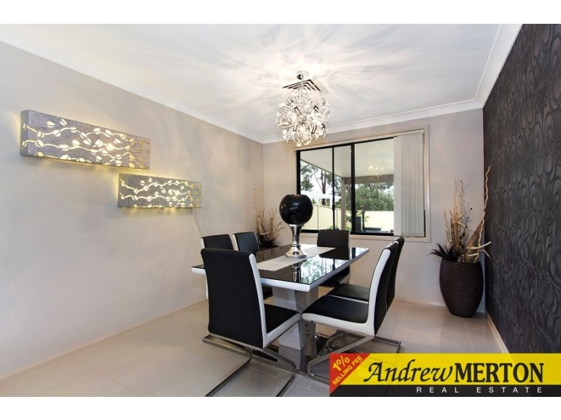 8 Hamlin St, Quakers Hill NSW 2763