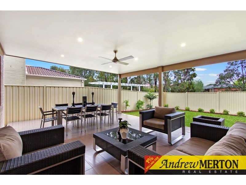 8 Hamlin St, Quakers Hill NSW 2763