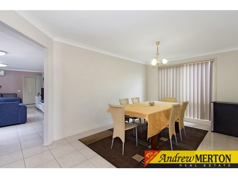 14 Silkwood Gr, Quakers Hill NSW 2763