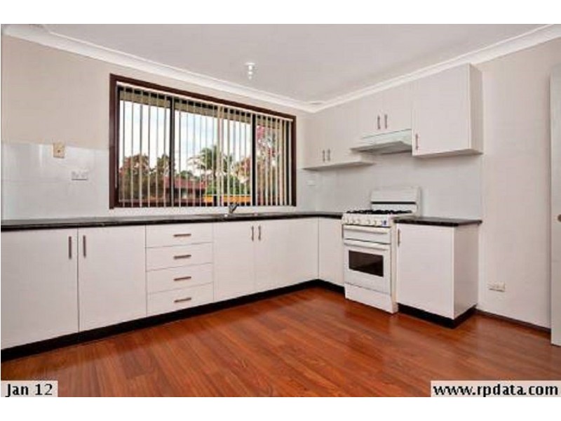 36 Tallagandra Drive, Quakers Hill NSW 2763