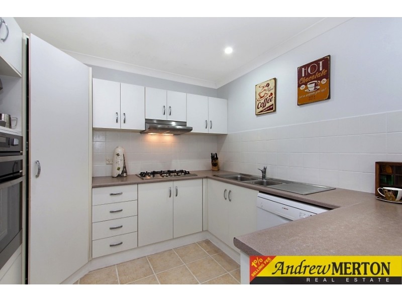 25 Wanaaring Tce, Glenwood NSW 2768