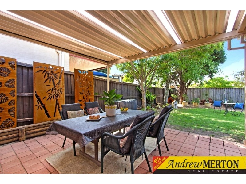 25 Wanaaring Tce, Glenwood NSW 2768