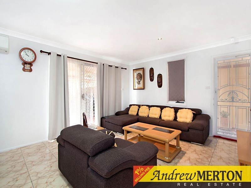 4/31 Douglas Road, Quakers Hill NSW 2763