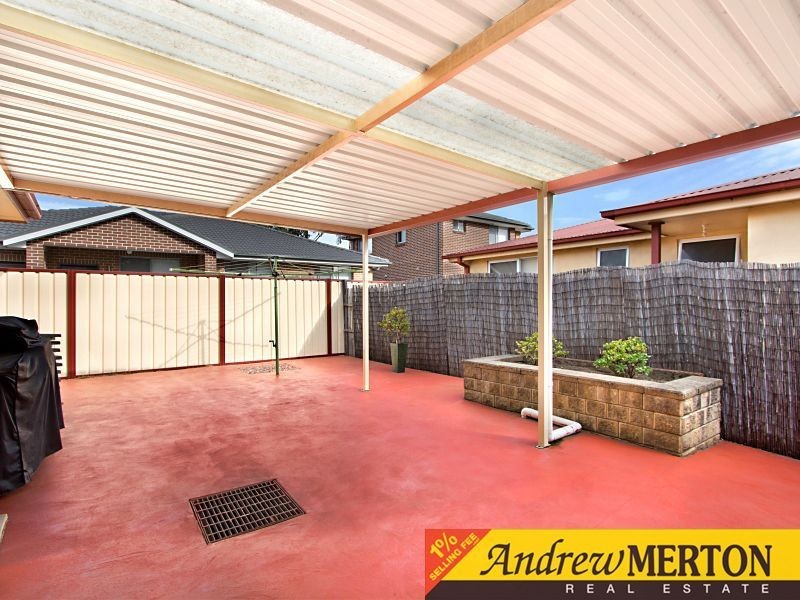 4/31 Douglas Road, Quakers Hill NSW 2763
