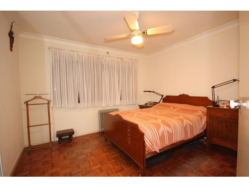 31 Pendley Cres, Quakers Hill NSW 2763