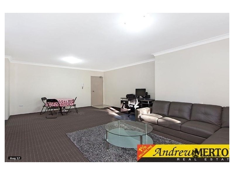 8/16 Oxford St, Blacktown NSW 2148