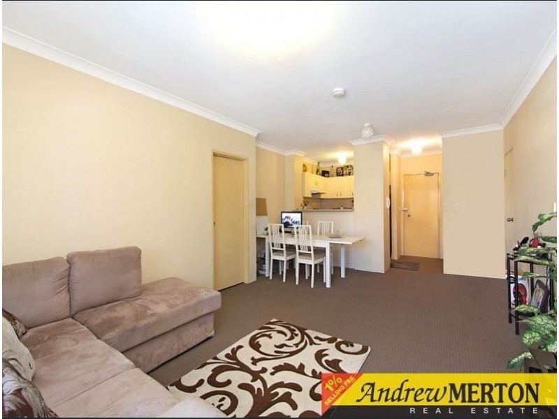 Unit 9/11-13 Fourth Ave, Blacktown NSW 2148