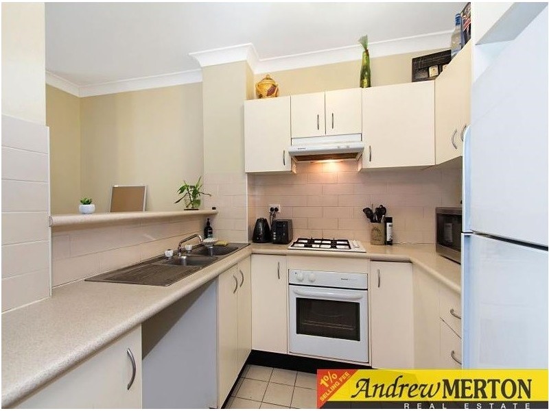 Unit 9/11-13 Fourth Ave, Blacktown NSW 2148