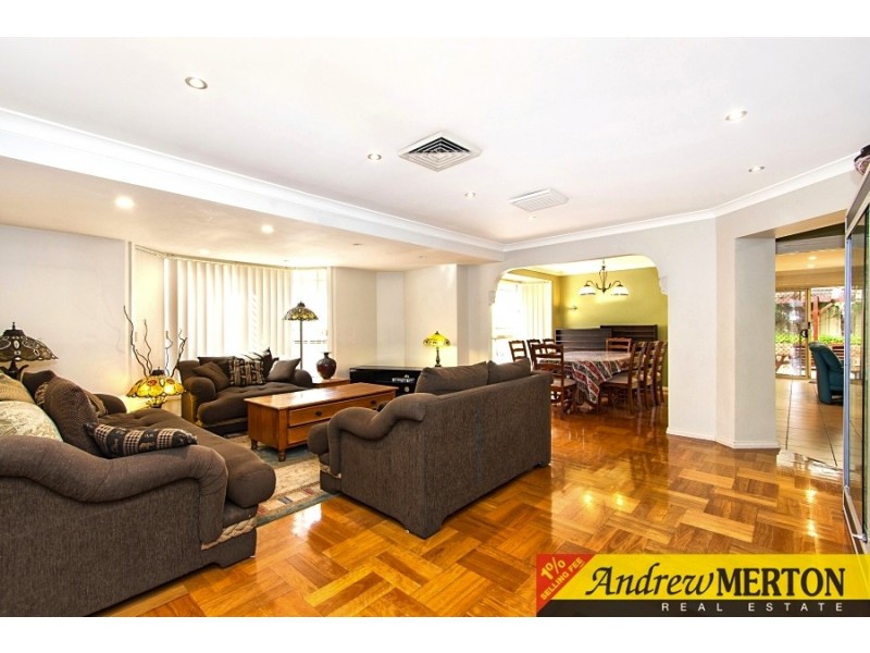 4 Blythe Ave, Glenwood NSW 2768