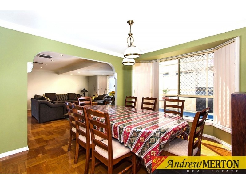 4 Blythe Ave, Glenwood NSW 2768