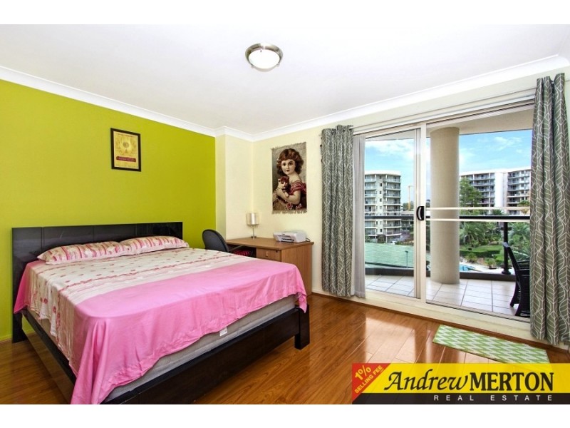 601/91A Bridge Rd, Westmead NSW 2145