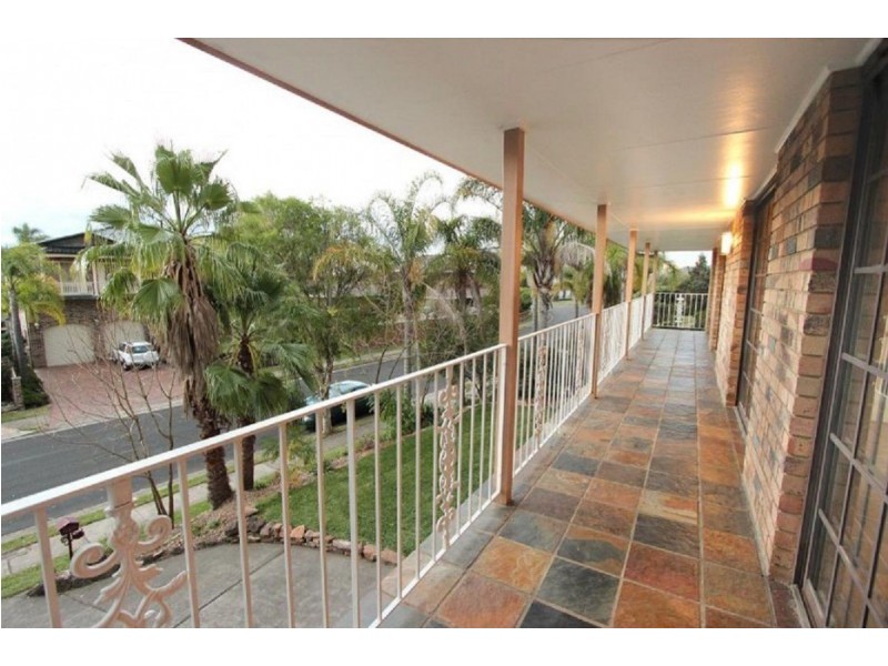 8 Exeter Grove, Kings Langley NSW 2147