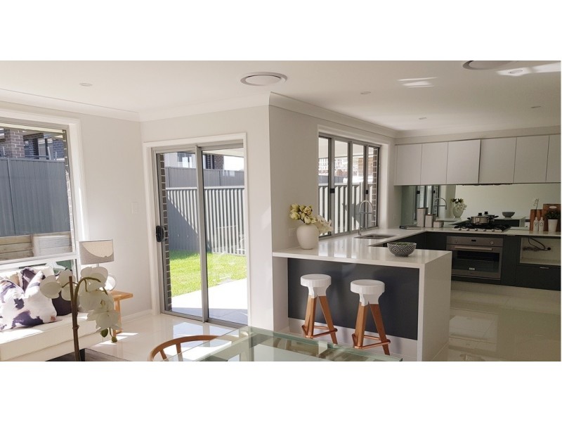 22 Hookins Ave, Marsden Park NSW 2765