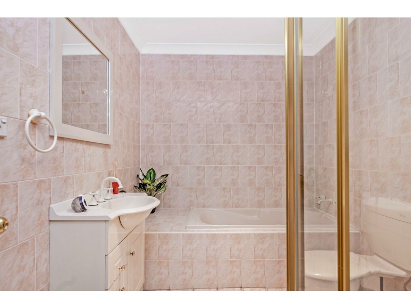 9/30 Hillcrest Road, Quakers Hill NSW 2763