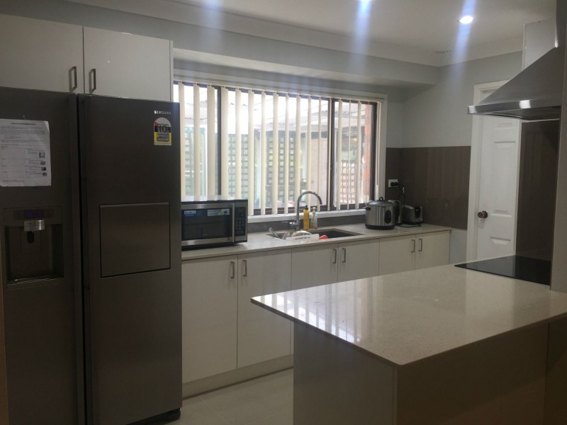 13 Cummings Crescent, Quakers Hill NSW 2763