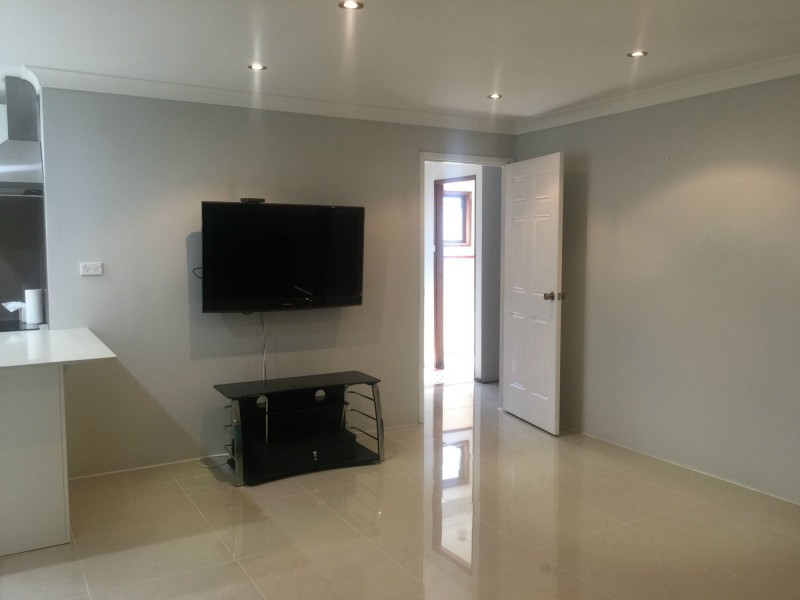 13 Cummings Crescent, Quakers Hill NSW 2763