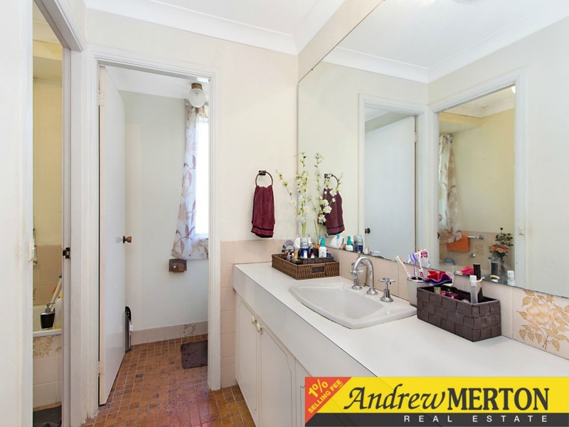 2 Celia Place, Kings Langley NSW 2147