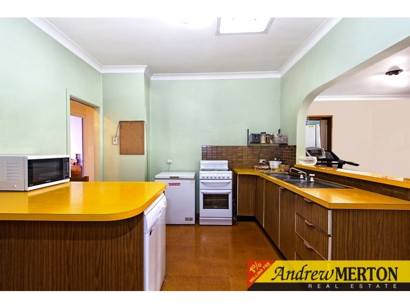 6 Faulkner St, Old Toongabbie NSW 2146