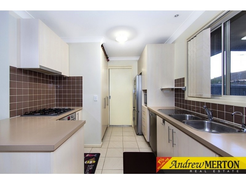 11 Dianella Cct, Woodcroft NSW 2767