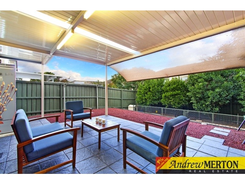 11 Dianella Cct, Woodcroft NSW 2767