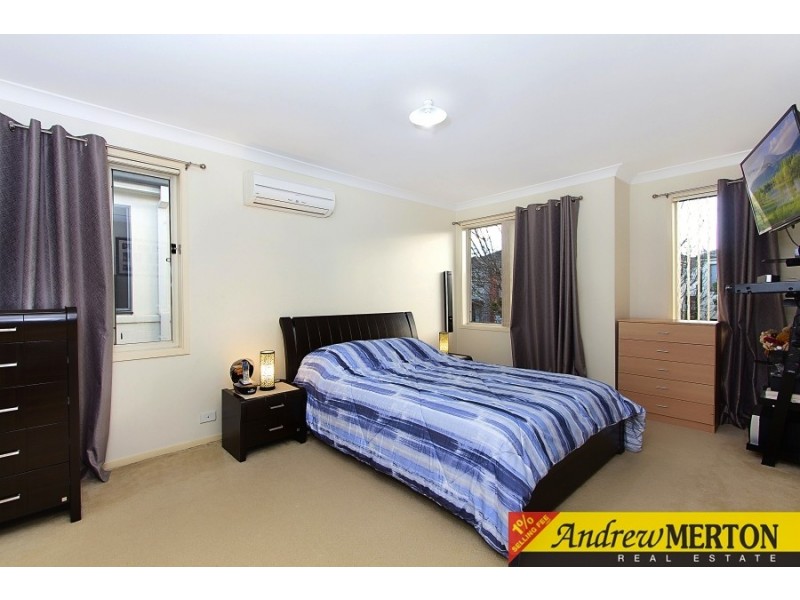 11 Dianella Cct, Woodcroft NSW 2767