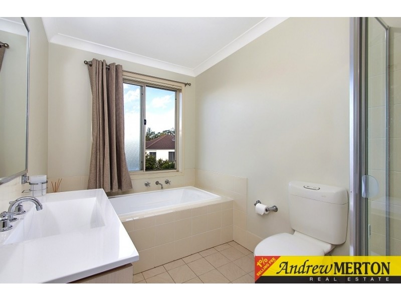 11 Dianella Cct, Woodcroft NSW 2767