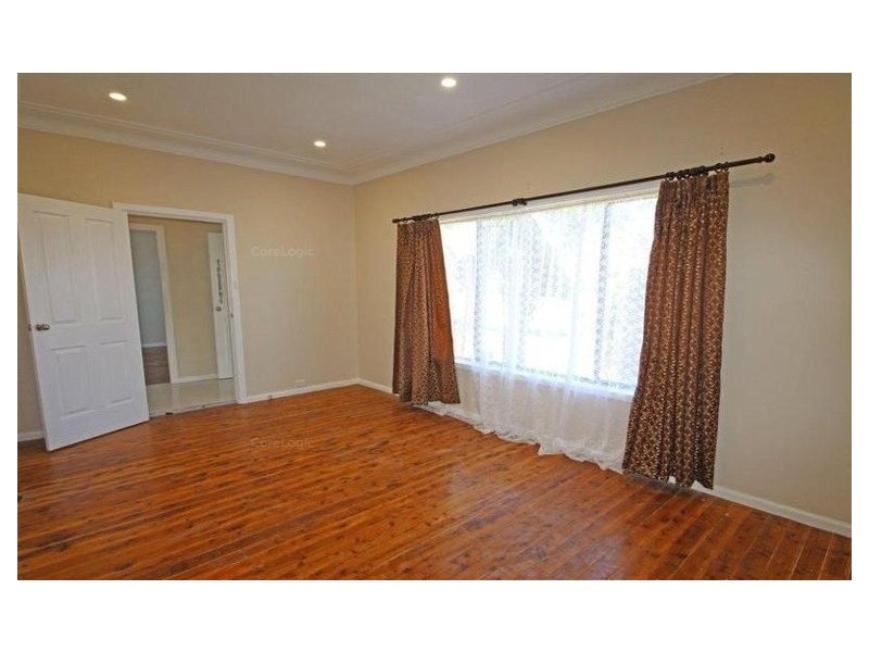 22 Anne St, Blacktown NSW 2148