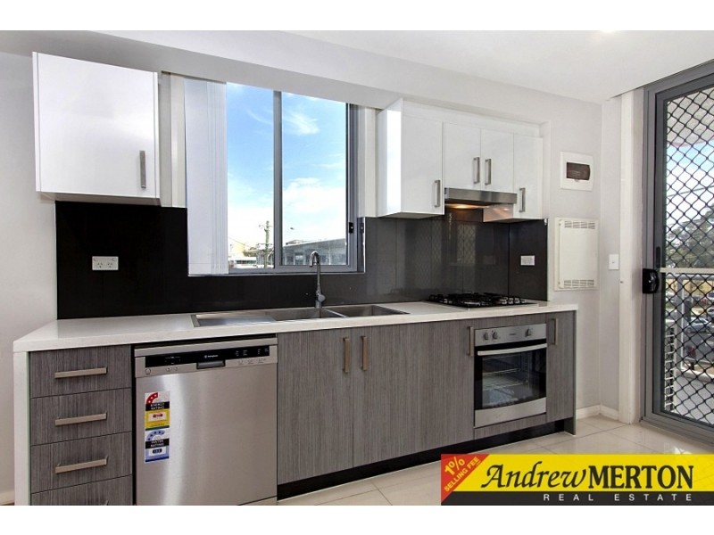 216/12 Fourth Ave, Blacktown NSW 2148
