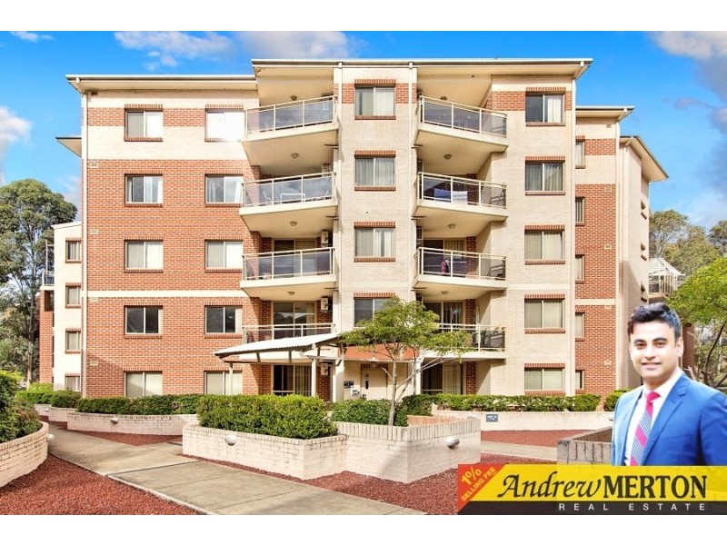 Unit 17/2 Wentworth Ave, Toongabbie NSW 2146