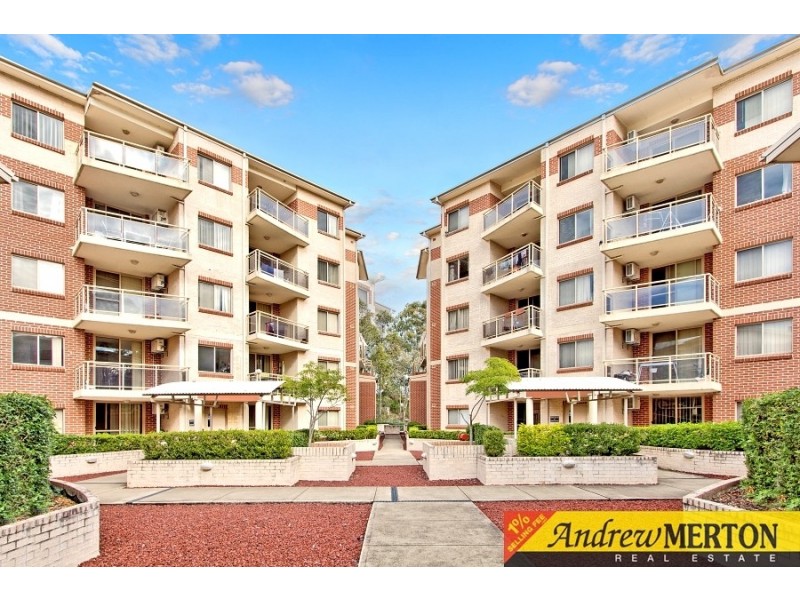 Unit 17/2 Wentworth Ave, Toongabbie NSW 2146
