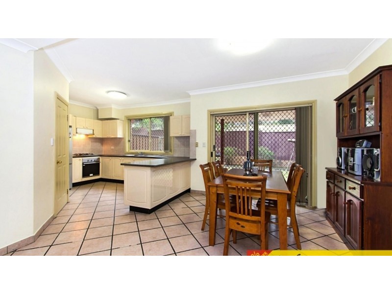 4/313 Flushcombe Rd, Blacktown NSW 2148