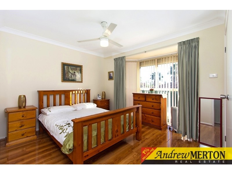 8 Risca Pl, Quakers Hill NSW 2763