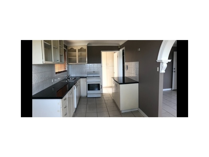 16 Quakers Hill Parkway, Quakers Hill NSW 2763