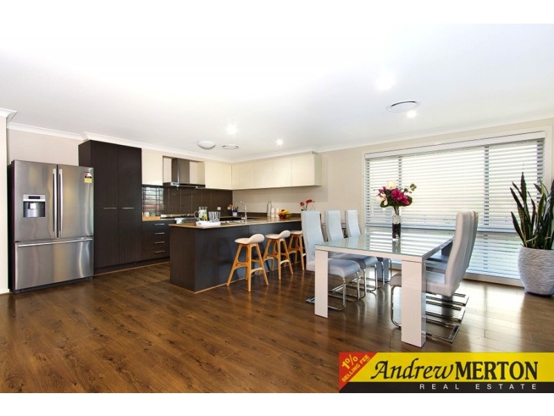 30 Cawley Cct, Ropes Crossing NSW 2760